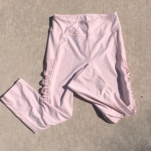 NWOT CALI ACTIVE BABY PINK MESH DETAIL LEGGINGS